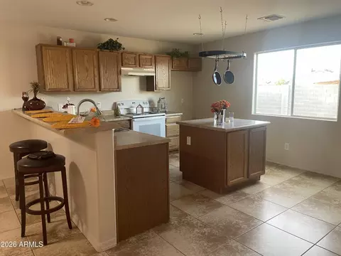 Kitchen - 1126 W Apollo Ave, Tempe, AZ 85283 photo 2 of 2