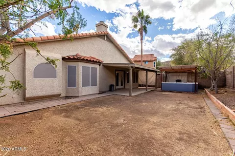 Exterior - 15428 S 23rd Pl, Phoenix, AZ 85048 photo 5 of 6
