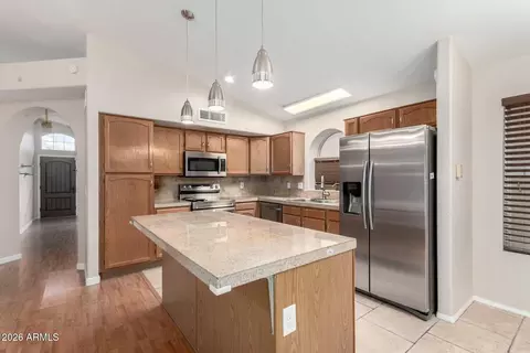 Kitchen - 15428 S 23rd Pl, Phoenix, AZ 85048 photo 4 of 4