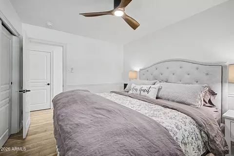 Bedroom - 302 E Harmont Dr, Phoenix, AZ 85020 photo 7 of 7