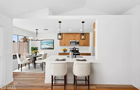 Kitchen - 4544 N 79th Ave, Phoenix, AZ 85033 photo 4 of 6