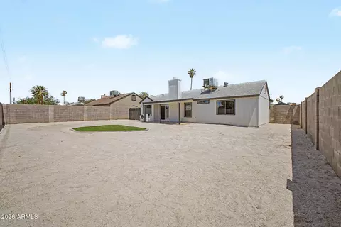 Exterior - 4544 N 79th Ave, Phoenix, AZ 85033 photo 6 of 11