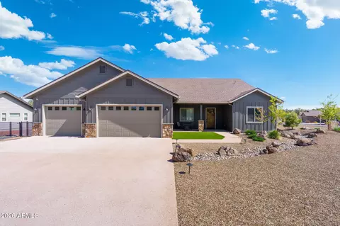2712 W Highland Meadows Dr, Williams, AZ 86046