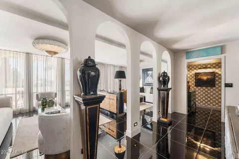 Entry Way - 6502 N Central Ave #D402, Phoenix, AZ 85012 photo 1 of 5