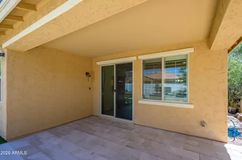 Exterior - 1070 E Oriole Dr, Gilbert, AZ 85297 photo 9 of 10