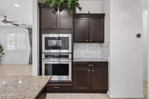 Kitchen - 1070 E Oriole Dr, Gilbert, AZ 85297 photo 3 of 3