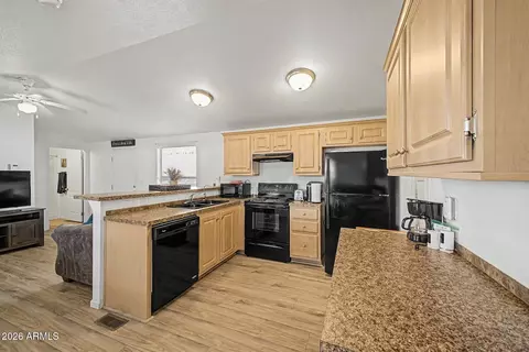 834 S Meridian Rd #46, Apache Junction, AZ 85120 photo 4