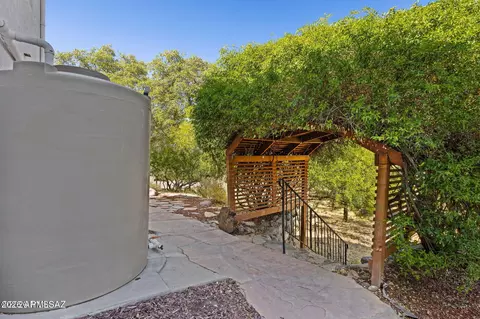 Exterior - 1045 E Nuestro St, Oracle, AZ 85623 photo 8 of 9