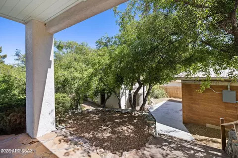 Exterior - 1045 E Nuestro St, Oracle, AZ 85623 photo 7 of 9