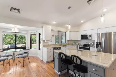Kitchen - 9022 S Ash Ave, Tempe, AZ 85284 photo 4 of 4