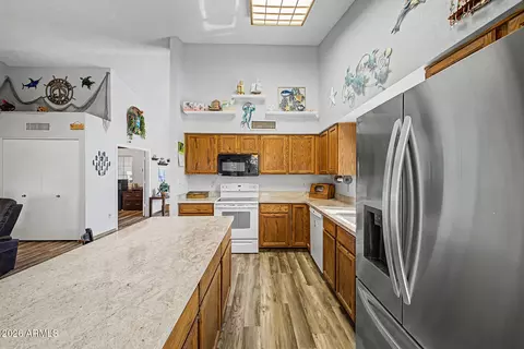 Kitchen - 7537 E Gary Cir, Mesa, AZ 85207 photo 2 of 2