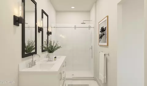 Bath - 5440 S 35th Way, Phoenix, AZ 85040 photo 1 of 3