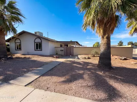 3265 W Mauna Loa Ln, Phoenix, AZ 85053