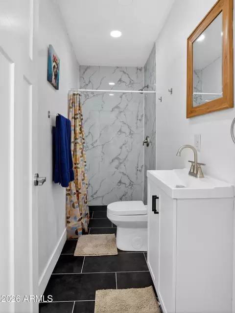 Bath - 1341 W Apache St, Phoenix, AZ 85007 photo 1 of 2