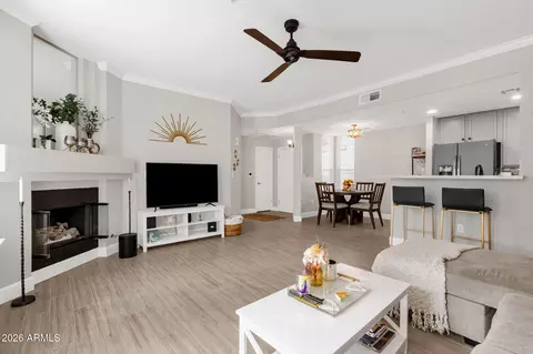 2992 N Miller Rd #117, Scottsdale, AZ 85251