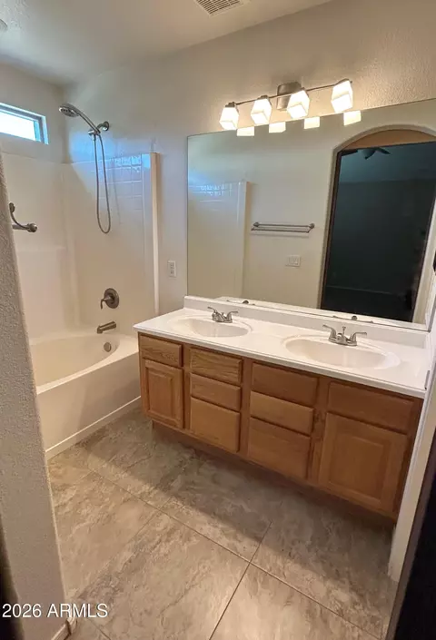 Bath - 846 W Page Ave, Gilbert, AZ 85233 photo 4 of 4