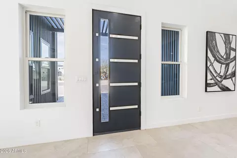 Entry Way - 707 E Ocotillo Rd, Phoenix, AZ 85014 photo 1 of 1