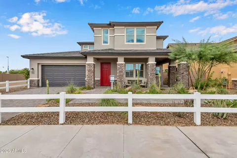 5826 W Mauna Loa Ln, Glendale, AZ 85306