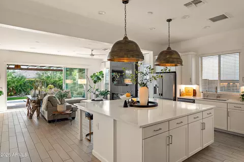 Kitchen - 6029 E Lone Cactus Dr, Phoenix, AZ 85054 photo 2 of 5