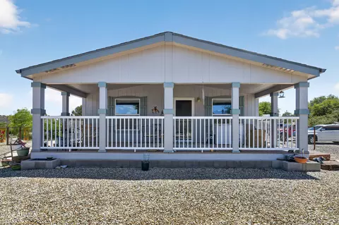 17590 W Deertrack Dr, Yarnell, AZ 85362