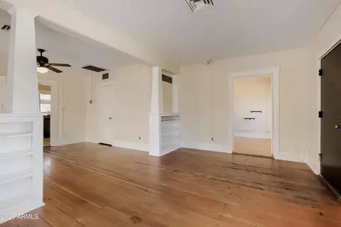 Living - 2518 N Mitchell St, Phoenix, AZ 85006 photo 2 of 3