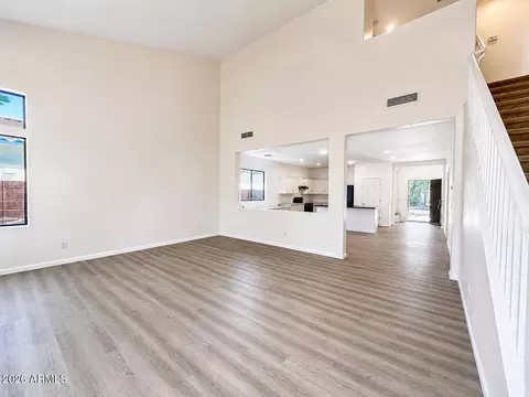 8212 W Forest Grove Ave, Phoenix, AZ 85043