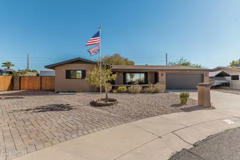 849 N 67th Pl, Mesa, AZ 85205
