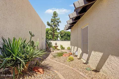 Exterior - 11421 N 30th Ave, Phoenix, AZ 85029 photo 12 of 14