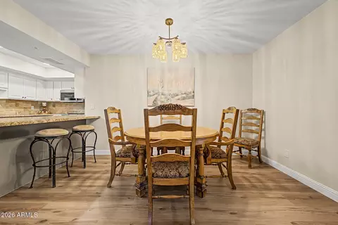 Dining - 11421 N 30th Ave, Phoenix, AZ 85029 photo 1 of 1