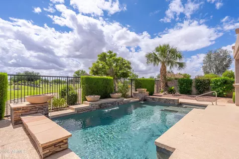 2707 E Westchester Dr, Chandler, AZ 85249