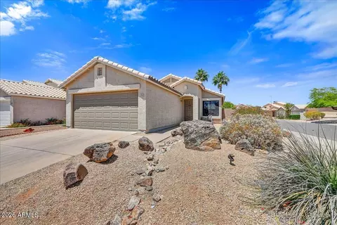 Exterior - 2162 E Donald Dr, Phoenix, AZ 85024 photo 2 of 5
