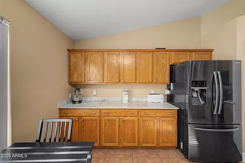 Kitchen - 854 N Hillridge --, Mesa, AZ 85207 photo 3 of 5