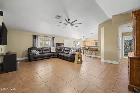 Living - 854 N Hillridge --, Mesa, AZ 85207 photo 1 of 2