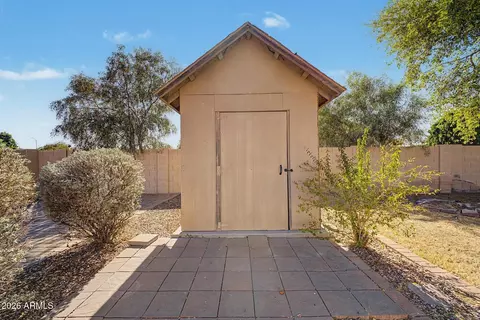 Exterior - 854 N Hillridge --, Mesa, AZ 85207 photo 5 of 8
