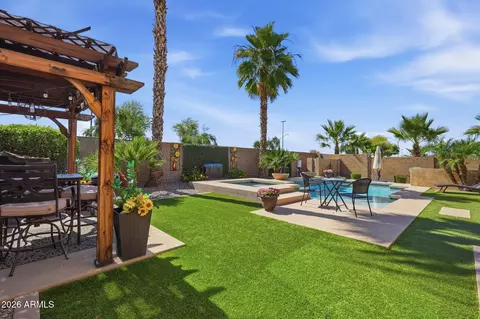 Exterior - 5022 S Seton Ave, Gilbert, AZ 85298 photo 16 of 18