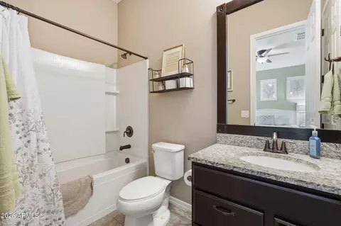 Bath - 5022 S Seton Ave, Gilbert, AZ 85298 photo 6 of 6