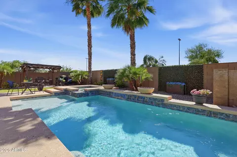 Exterior - 5022 S Seton Ave, Gilbert, AZ 85298 photo 13 of 18