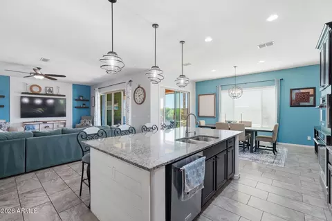 Kitchen - 5022 S Seton Ave, Gilbert, AZ 85298 photo 5 of 6