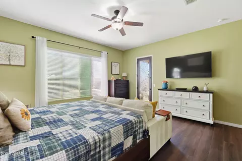 Bedroom - 5022 S Seton Ave, Gilbert, AZ 85298 photo 4 of 8