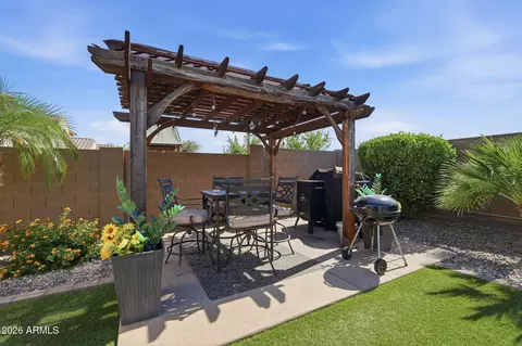 Exterior - 5022 S Seton Ave, Gilbert, AZ 85298 photo 17 of 18