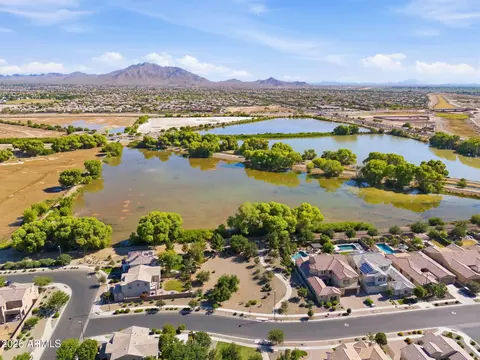View/Area - 5022 S Seton Ave, Gilbert, AZ 85298 photo 8 of 12