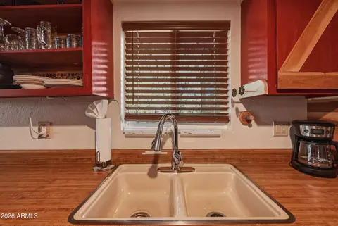 Kitchen - 5929 W Cedar Meadow Ln, Pine, AZ 85544 photo 1 of 2