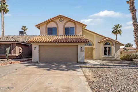 4221 E Amberwood Dr, Phoenix, AZ 85048