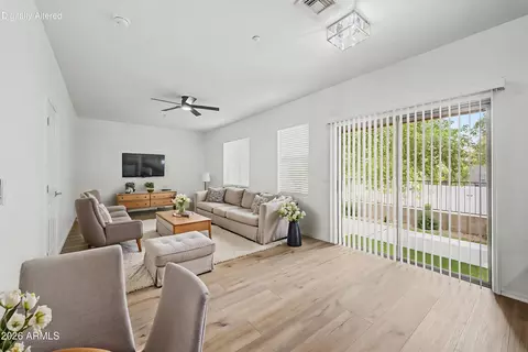 15847 N 74th Dr, Peoria, AZ 85382