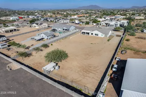 View/Area - 825 E Perdido Way, Phoenix, AZ 85086 photo 1 of 5