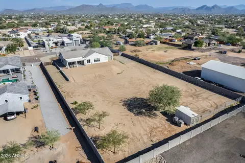 View/Area - 825 E Perdido Way, Phoenix, AZ 85086 photo 3 of 5