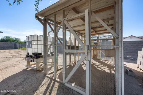 Exterior - 825 E Perdido Way, Phoenix, AZ 85086 photo 8 of 8