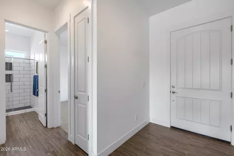 Entry Way - 825 E Perdido Way, Phoenix, AZ 85086 photo 6 of 8