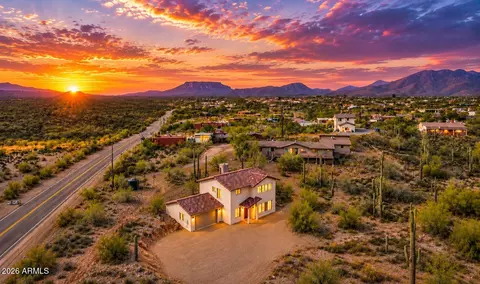 48403 N 27th Ave, New River, AZ 85087
