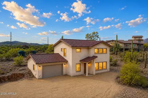 48403 N 27th Ave, New River, AZ 85087